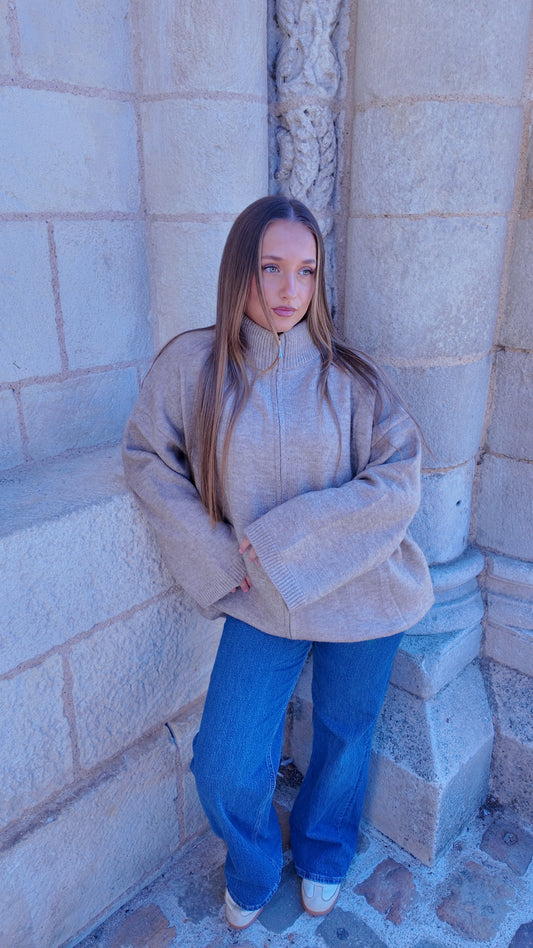 Long gilet en maille taupe